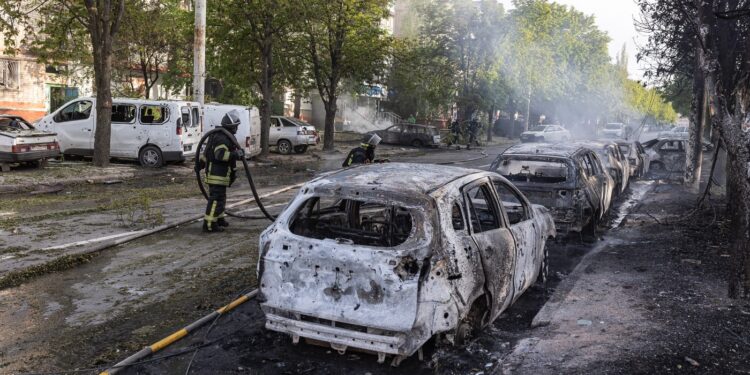 aproape-20-de-morti-in-ucraina-in-urma-loviturilor-rusesti,-cu-cateva-ore-inainte-de-o-posibila-incetare-a-focului-cinism-absolut-–-hotnews.ro