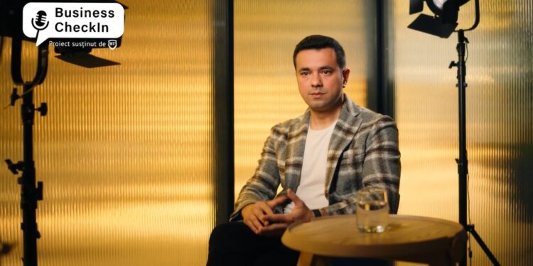 business-checkin-mihai-a-co-fondat-un-startup-de-inteligenta-artificiala-care-automatizeaza-procesele-din-imm-uri-ai-ul-inca-nu-poate-inlocui-pe-cineva-–-hotnews.ro