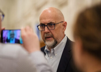 kelemen-hunor,-dupa-discutiile-informale-cu-nicusor-dan:-prima-optiune-pentru-noi-este-refacerea-coalitiei-/-ce-spune-despre-scenariul-unui-guvern-minoritar