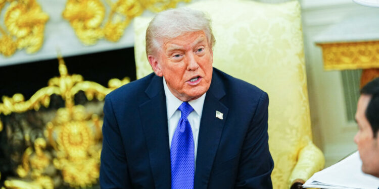 trump-sustine-ca-a-avut-o-discutie-excelenta-cu-ursula-von-der-leyen,-dar-lanseaza-noi-amenintari