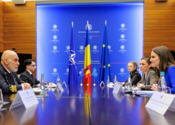 oana-toiu-si-seful-comitetului-militar-nato,-discutii-la-bucuresti-despre-securitatea-marii-negre-si-amenintarile-cu-drone