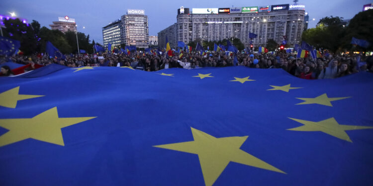 mars-de-ziua-europei-in-bucuresti-ora-la-care-incepe-si-traseul-manifestatiei-–-hotnews.ro
