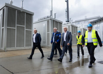 ilie-bolojan-a-vizitat-centrala-termoelectrica-de-la-iernut.-proiectul-are-termen-de-finalizare-pana-la-sfarsitul-anului/mesajul-premierului-interimar