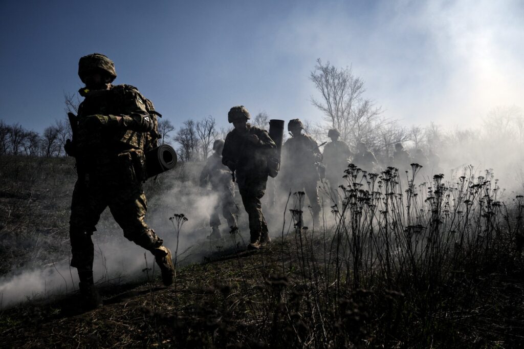 ucraina-si-rusia-se-acuza-reciproc-de-incalcarea-armistitiului-mediat-de-trump-ce-fac-intre-timp-armatele-celor-doua-tabere-–-hotnews.ro