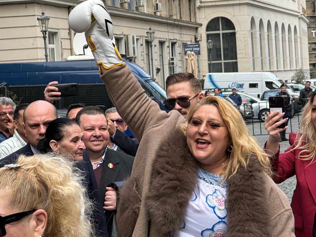 procedura-pentru-suspendarea-lui-nicusor-dan-a-inceput,-anunta-diana-sosoaca-cati-parlamentari-au-semnat:-deja-e-foarte-mare-scandal-in-partidele-lor-–-hotnews.ro