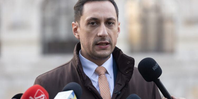 vlad-gheorghe,-despre-datele-ins:-cei-care-au-produs-acest-dezastru-economic-sa-fi-ramas-la-masa