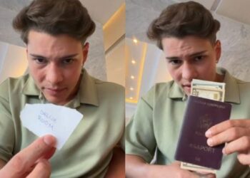 un-roman-a-primit-o-camera-de-lux-la-un-hotel-in-egipt-dupa-ce-a-predat-la-receptie-pasaportul-cu-un-biletel-in-el