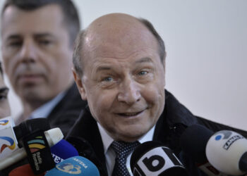 traian-basescu,-despre-safe:-in-fata-unei-drone,-un-tanc-abrams-sau-un-tanc-romanesc-face-tot-atatea-parale
