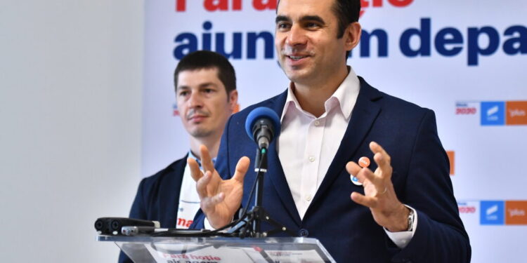 senator-usr:-un-guvern-psd-–-aur,-de-cosmar,-un-premier-tehnocrat-nu-are-cum-sa-se-intample