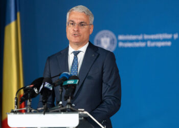 ministrul-intretinut-de-sotie.-dragos-pislaru-afirma-ca-partenera-sa-castiga-de-trei-ori-mai-mult
