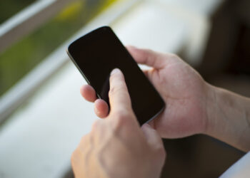 schimbare-majora-la-emiterea-facturilor-de-telefonie-mobila.-ce-prevede-un-proiect-de-lege-votat-deja-de-senatori