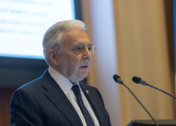 mugur-isarescu-anunta-inflatie-de-11%-in-iulie