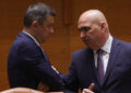 un-nou-sondaj-de-opinie-arata-ce-vor-romanii-in-privinta-alegerilor-anticipate-cea-mai-mare-parte-a-lor-ar-opta-pentru-alta-solutie-–-hotnews.ro