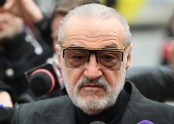 becali-arunca-bomba-despre-negocierile-pentru-guvern
