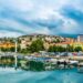 orasul-din-europa-in-care-poti-schia-dimineata-si-sa-faci-plaja-dupa-amiaza:-un-refugiu-perfect-de-vara