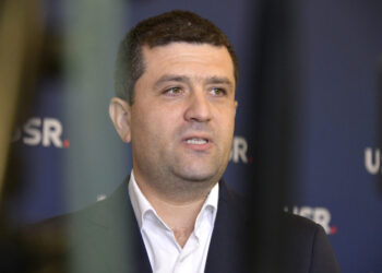 radu-miruta,-in-vizita-la-detasamentul-romanesc-carpathian-vipers-din-lituania,-in-contextul-dronei-doborate
