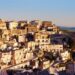 orasul-din-italia-care-s-a-transformat-dintr-o-rusine-nationala-in-cea-mai-ravnita-destinatie-de-vacanta