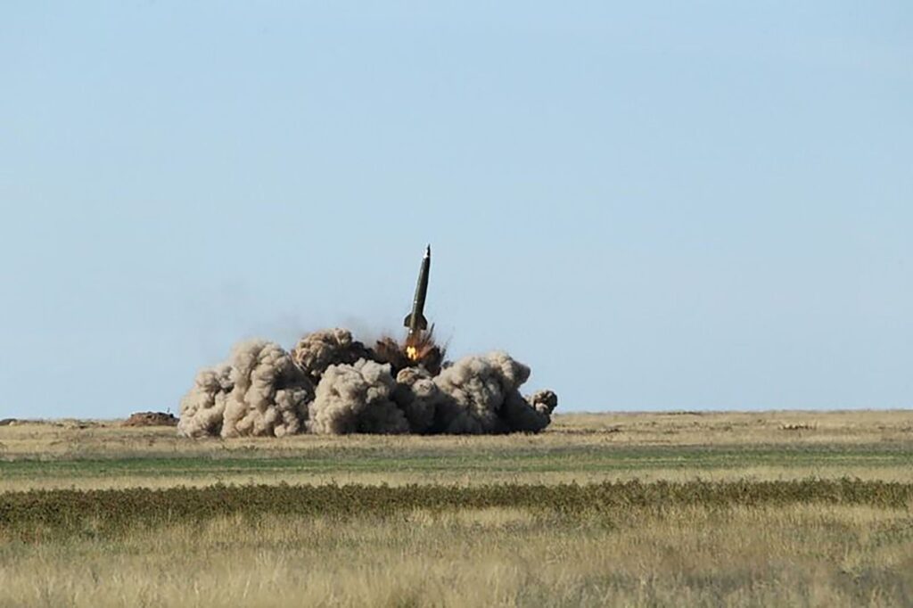 rusia-pregateste-un-atac-cu-racheta-hipersonica-oresnik,-avertizeaza-zelenski-liderul-ucrainean-cere-un-raspuns-preventiv-din-partea-occidentului-–-hotnews.ro