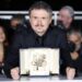 triumf-romanesc-la-cannes:-cristian-mungiu-a-castigat-din-nou-palme-d’or,-cu-filmul-fjord,-dupa-19-ani-de-la-4-luni,-3-saptamani-si-2-zile-–-hotnews.ro