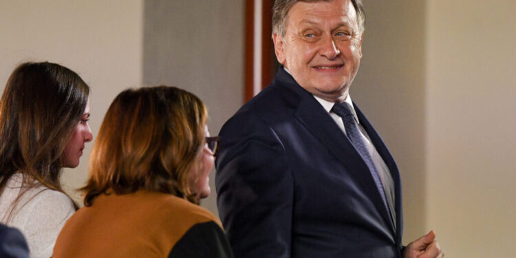 crin-antonescu-ataca-dur-conducerea-pnl:-orban-a-fost-bun-pana-n-a-mai-fost.-azi-parca-nici-citu-nu-a-existat