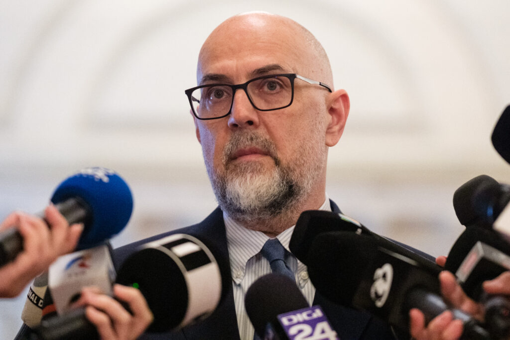 kelemen-hunor-despre-varianta-eugen-tomac-premier:-nu-e-nimic-personal-aici,-e-un-om-extrem-de-onorabil.-cum-ar-colabora-liderul-udmr-cu-tomac
