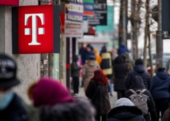 cand-vor-fuziona-vodafone-si-telekom-mobile-schimbarile-anuntate-pentru-clienti-–-hotnews.ro