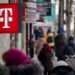 cand-vor-fuziona-vodafone-si-telekom-mobile-schimbarile-anuntate-pentru-clienti-–-hotnews.ro