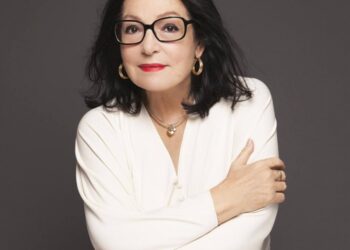 nana-mouskouri-–-o-maestra-a-muzicii-vocale-–-gazeta-de-sud