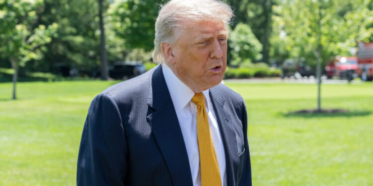 echipele-de-negociatori-din-sua-si-iran-s-au-inteles.-donald-trump-a-amanat-semnarea-acordului