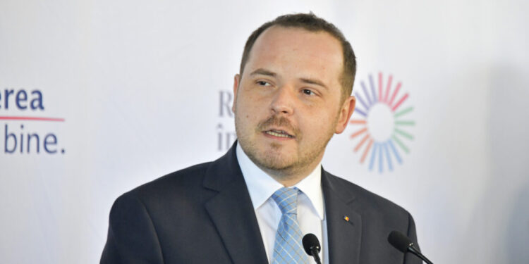 noua-lege-a-salarizarii-risca-sa-prabuseasca-sistemul-medical.-fostul-ministru-al-sanatatii:-„mi-se-pare-periculoasa-aceasta-legislatie”