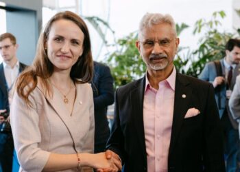 sefii-diplomatiei-din-romania-si-india-au-discutat-despre-investitii-in-aparare,-energia-regenerabila-si-otel
