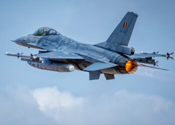 mapn-despre-drona-prabusita-in-galati:-doua-avioane-f-16-si-un-elicopter-militar,-ridicate-/-pilotii-au-avut-autorizare-de-angajare-a-tintei,-dar-nu-au-doborat-o-–-hotnews.ro