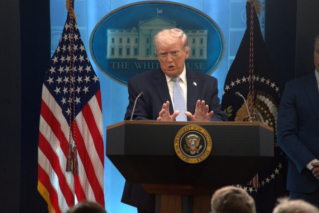 val-de-retrageri-de-la-concertele-aniversare-asociate-cu-trump-mai-bine-de-jumatate-dintre-artistii-anuntati-initial-nu-vor-participa-–-hotnews.ro