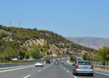 taxe-ascunse-pe-care-va-trebui-sa-le-platesti-daca-mergi-in-vacanta-in-grecia,-croatia-sau-muntenegru-anul-acesta