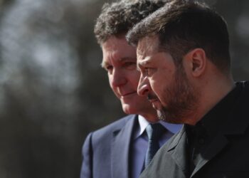 zelenski,-dupa-declaratia-lui-nicusor-dan-despre-provenienta-dronei-prabusite-la-galati:-cel-mai-bun-leac-impotriva-minciunilor-lui-putin-–-hotnews.ro