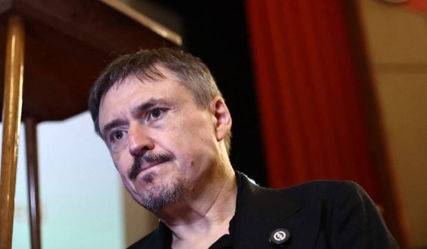 cristian-mungiu,-dupa-al-doilea-palme-dor:-statul-datoreaza-130000.000-de-euro-cinematografiei