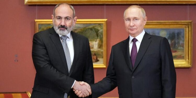 armenia-respinge-referendumul-solicitat-de-putin-premierul-pasinian:-ar-fi-ilogic-–-hotnews.ro
