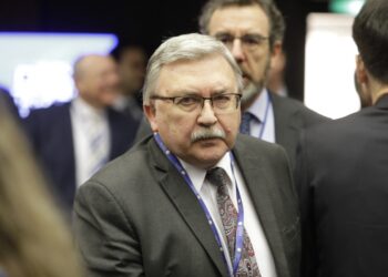 rusofobia-este-foarte-raspandita-in-romania-sunt-dispusi-sa-atribuie-rusiei-orice-incident,-sustine-un-diplomat-al-moscovei-–-hotnews.ro
