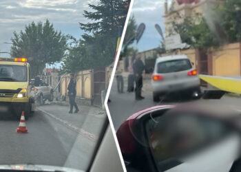 accident-pe-o-strada-din-pipera.-o-masina-s-a-izbit-intr-un-stalp-si-l-a-pus-la-pamant