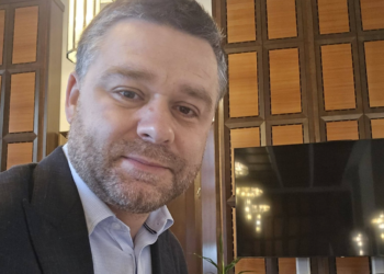 ciucu-ii-raspunde-lui-basescu-si-l-ataca-pe-nicusor-dan:-„de-ce-domnul-presedinte-alege-sa-nu-expuna-psd?”
