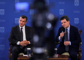 o-inventie-a-politicii-romanesti-cum-vad-parlamentari-ai-partidelor-din-fosta-coalitie-scenariul-tomac-premier,-in-asteptarea-deciziei-de-la-cotroceni-–-hotnews.ro