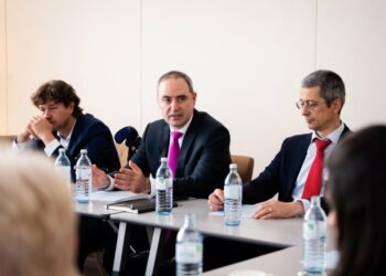 alexandru-nazare,-discutii-la-viena-cu-investitorii:-romania-poate-aspira-la-imbunatatirea-ratingului-de-tara