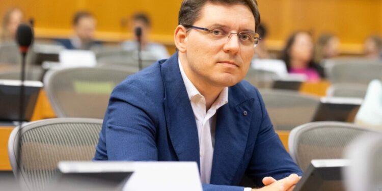 negrescu-(psd):-partidele-democratice,-cand-se-aliaza-cu-aur,-pierd-din-credibilitate
