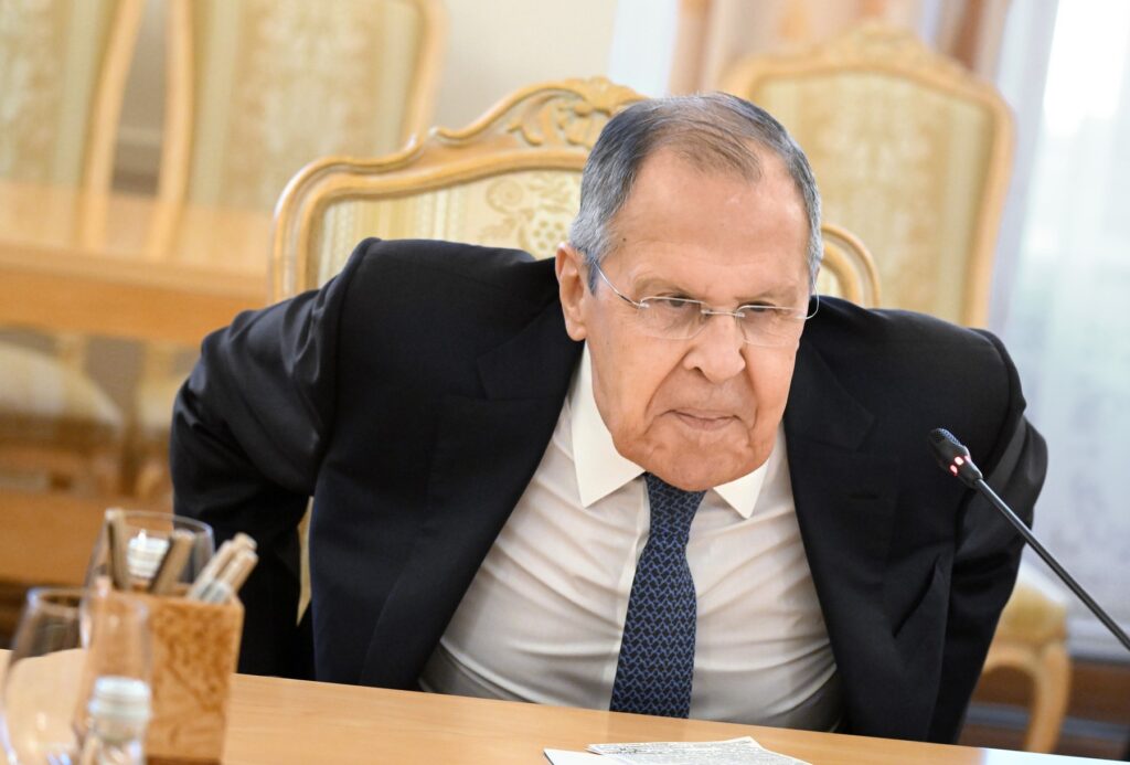 iesire-ferma-a-lui-lavrov:-razboiul-lui-biden-este-acum-razboiul-lui-trump-–-hotnews.ro