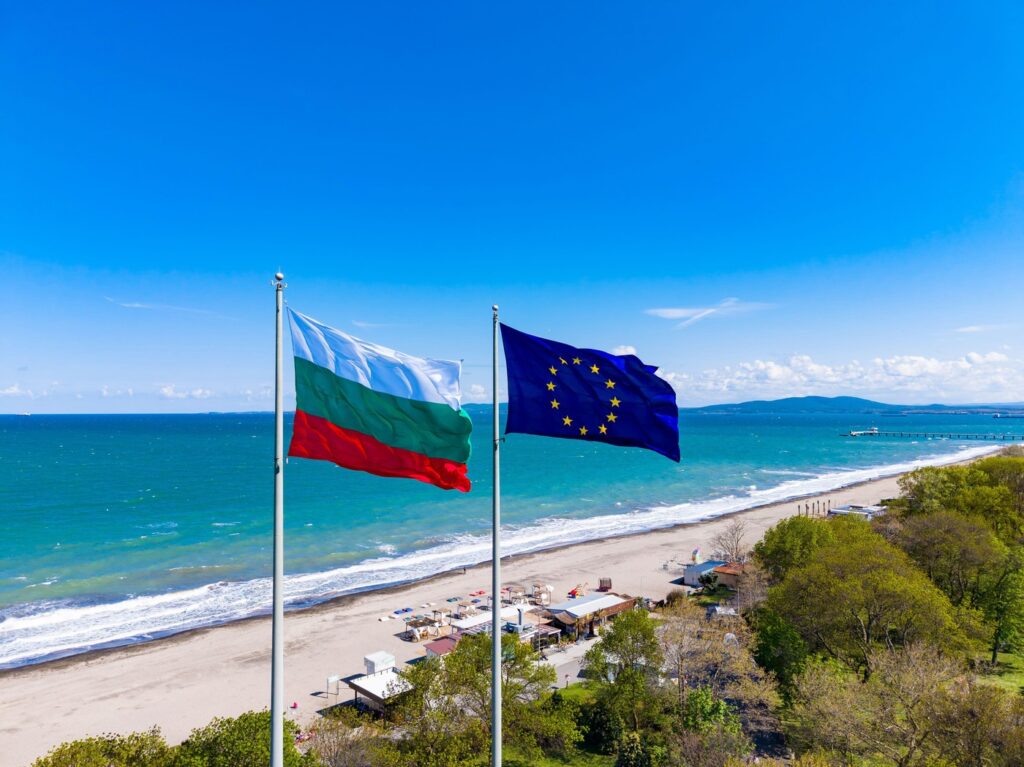 bulgaria-intra-in-alerta-dupa-explozia-dronei-de-la-constanta-pescarilor-li-s-a-cerut-sa-nu-mai-iasa-in-larg-–-hotnews.ro