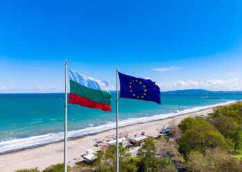 bulgaria-intra-in-alerta-dupa-explozia-dronei-de-la-constanta-pescarilor-li-s-a-cerut-sa-nu-mai-iasa-in-larg-–-hotnews.ro