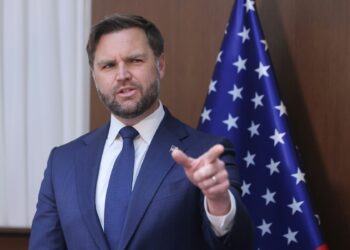jd-vance-condamna-uciderea-inacceptabila-a-unui-student-alb-in-marea-britanie-cum-ii-raspunde-guvernul-de-la-londra-–-hotnews.ro