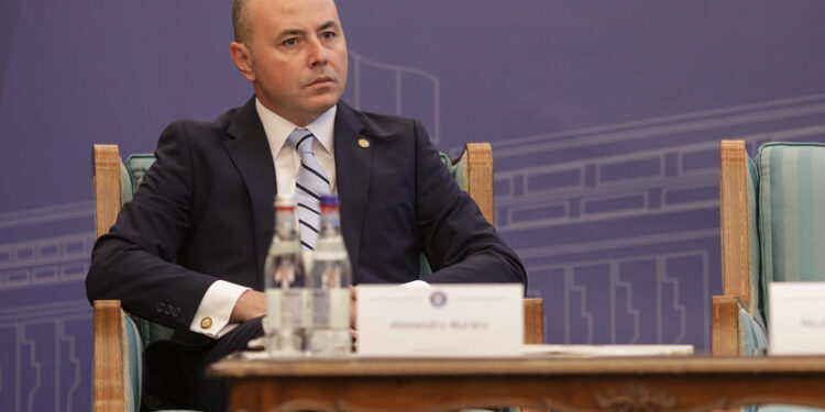 ce-raspunde-deputatul-roman-care-a-infuriat-ambasada-chinei:-intr-o-democratie,-parlamentarii-nu-cer-aprobarea-unei-puteri-straine-–-hotnews.ro
