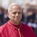 papa-leon,-in-concurenta-cu-bad-bunny-in-spania:-cred-ca-multi-aleg-sa-l-vada-pe-el-/-cu-cine-tine-pontiful,-real-sau-barca?-–-hotnews.ro