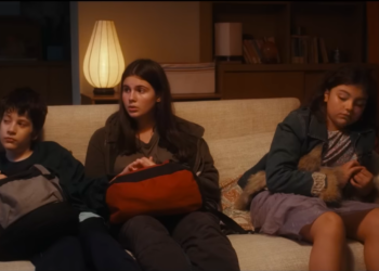 filmul-care-incearca-sa-inteleaga-drama-copiilor-cu-parintii-plecati-in-strainatate-regizor:-acesti-copii-capata-un-tip-de-rezerva-in-legaturile-cu-ceilalti-–-hotnews.ro